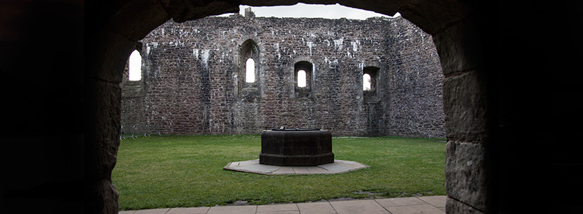 Inner courtyard of Doune Castle